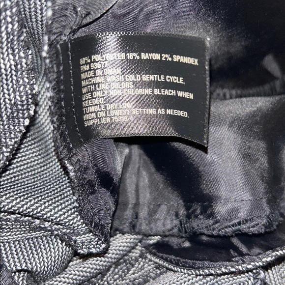 Worthington Classic Gray Women’s Suit, Pant & Blazer - Picture 8 of 9